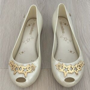 Mini Melissa. Girls Cream Ballet Flats. Size 13. Gently used. Great condition.